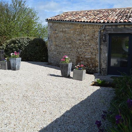 Girauderies Chambres D'Hotes/B+B Floirac  Eksteriør billede