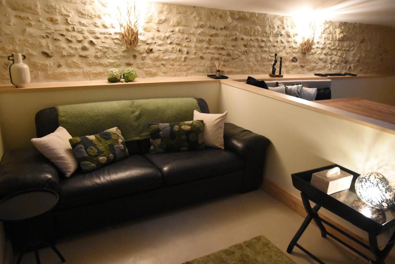 Girauderies Chambres D'Hotes/B+B Floirac  Eksteriør billede