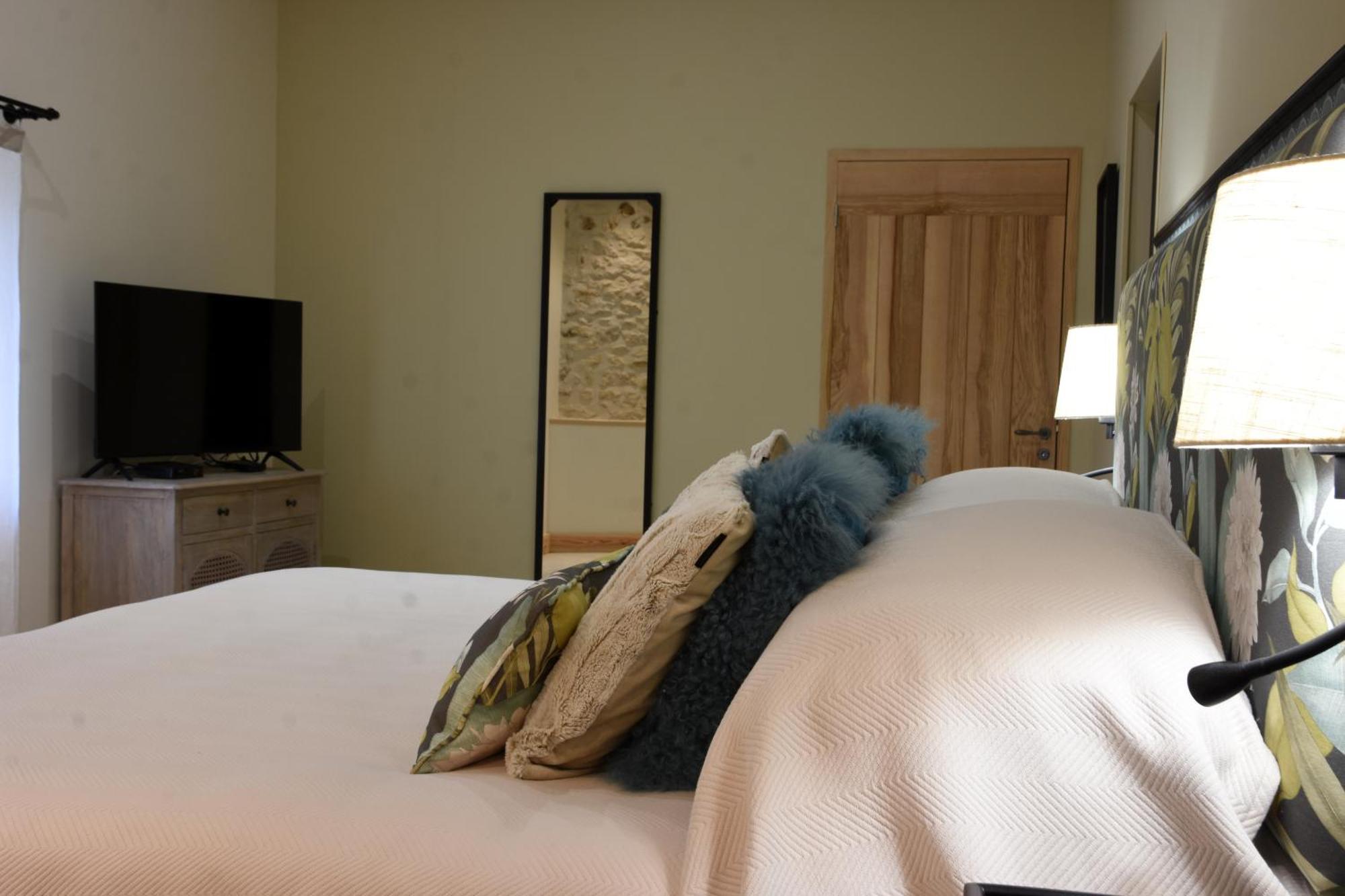 Girauderies Chambres D'Hotes/B+B Floirac  Værelse billede